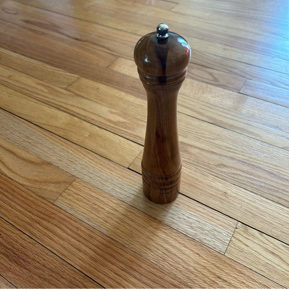 Wooden Pepper Mill